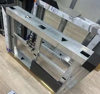 Vertical beam iron tube 20*40/5760mm